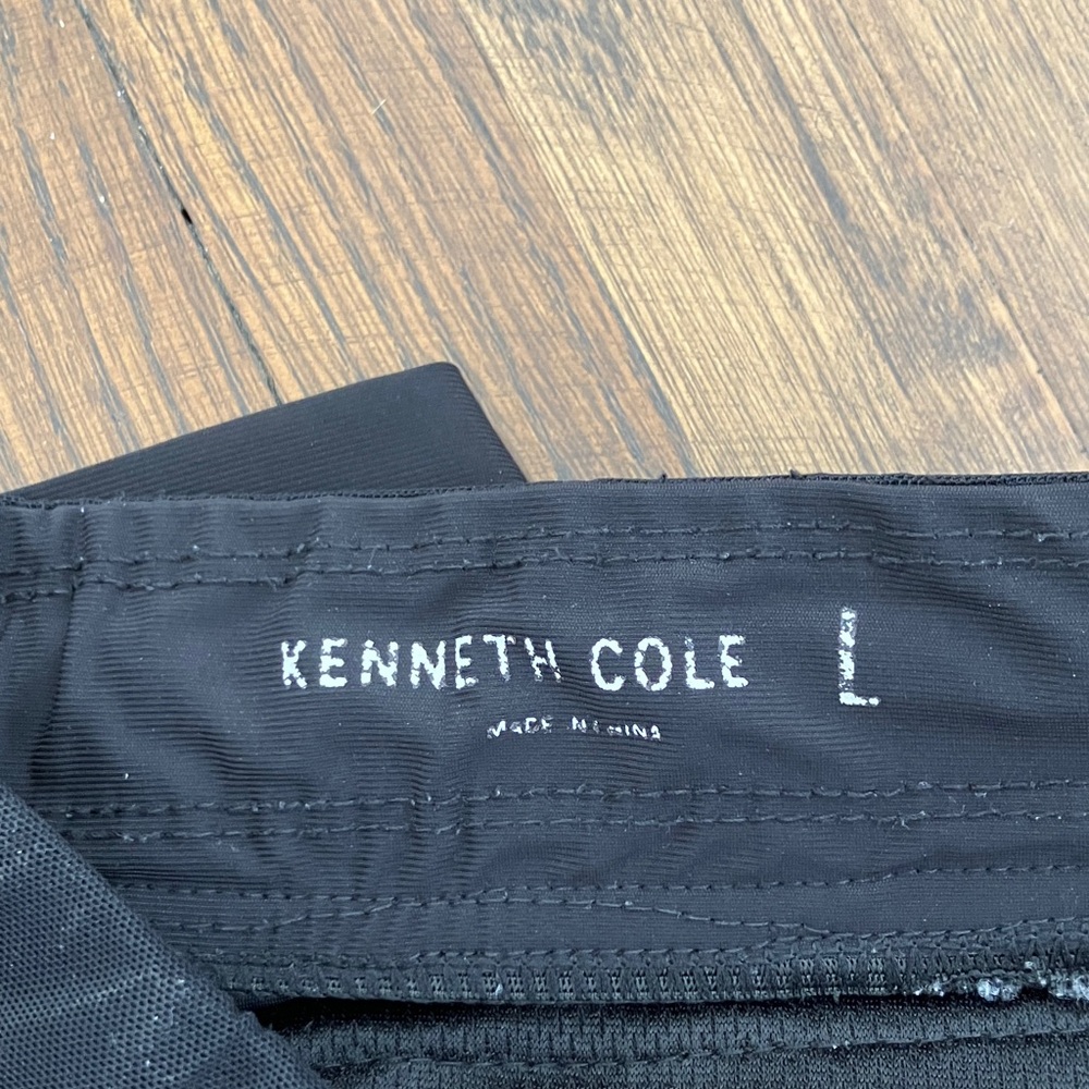 Kenneth Cole athletic shorts - Picture 2 of 2